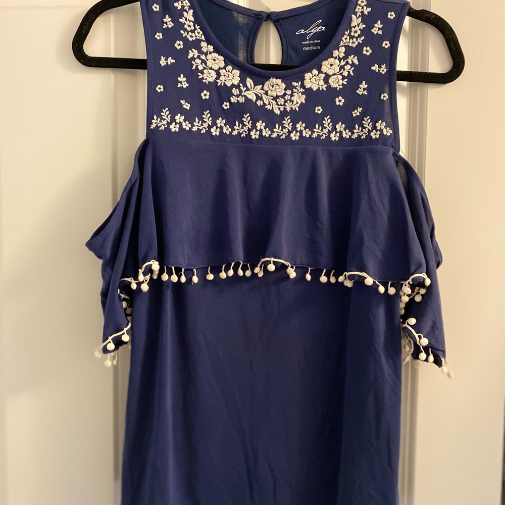 Francesca’s navy blue tank top
